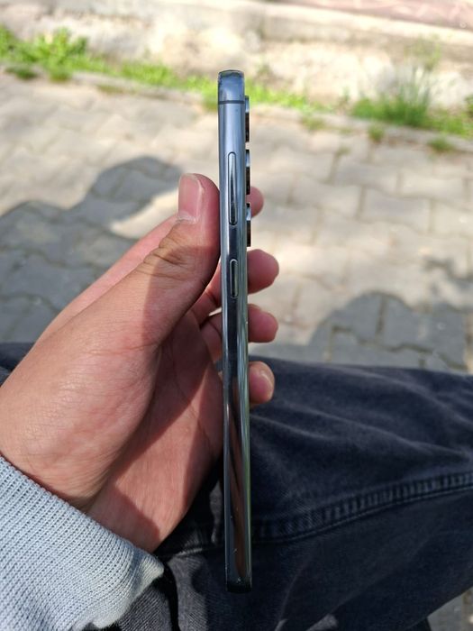 продам самсунг с23 плюс бу