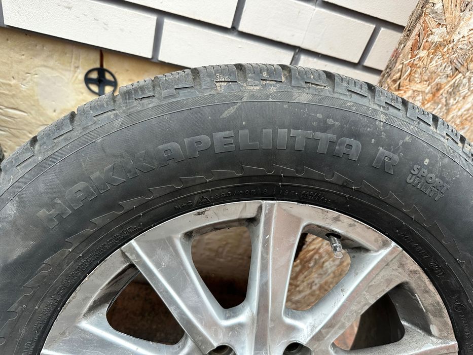 Диски с резиной на Landcruiser 200