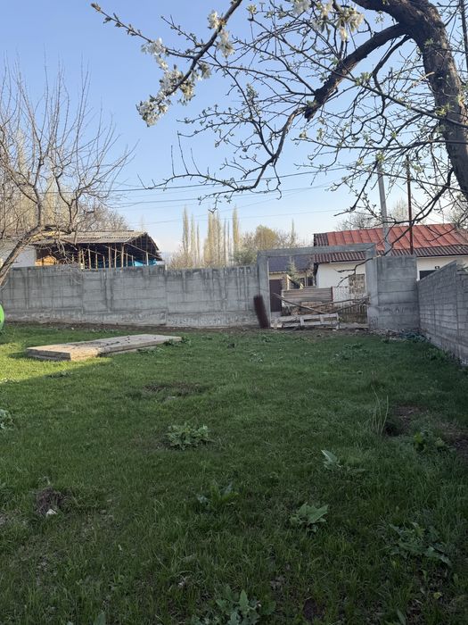 Продется дом в Чимгане 17 соток