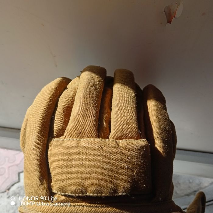 Бас киім, головной убор