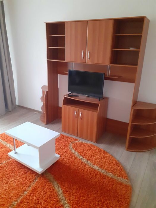 Chirie apartament centru petrosani