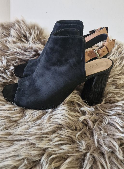 Дамски елегантни сандали