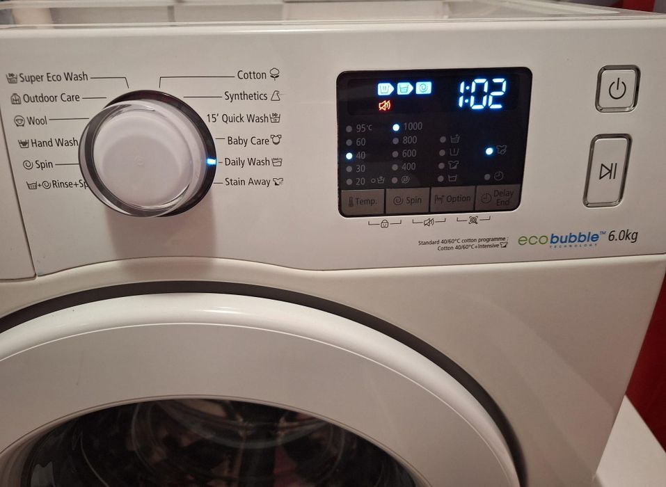 Masina de spalat Slim Samsung EcoBubble 6 kg