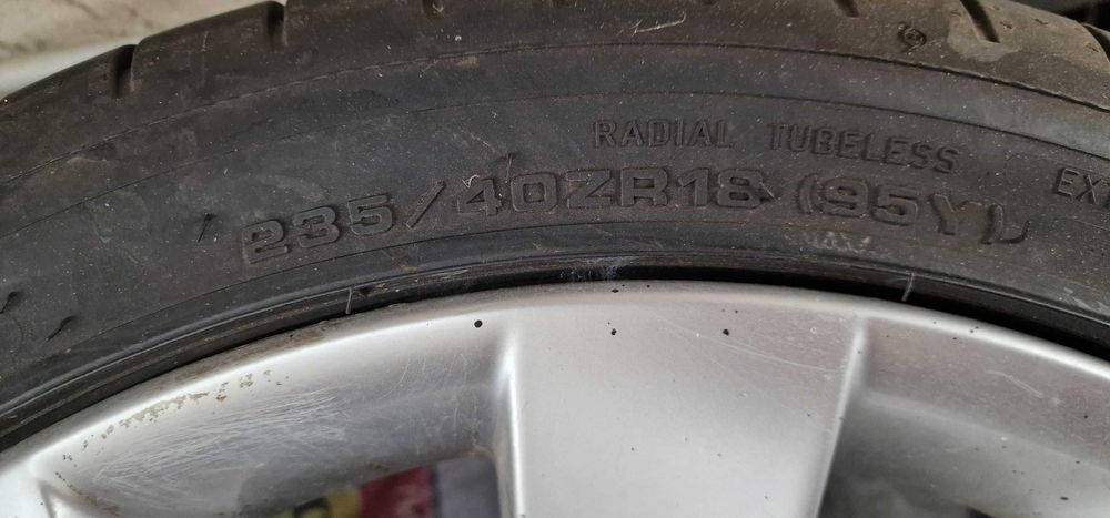 4 anvelope Dunlop vara ,cu jante VW