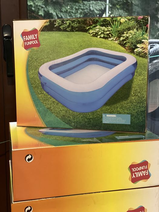 PISCINA Gonflabila 262 x 175 x 51 cm