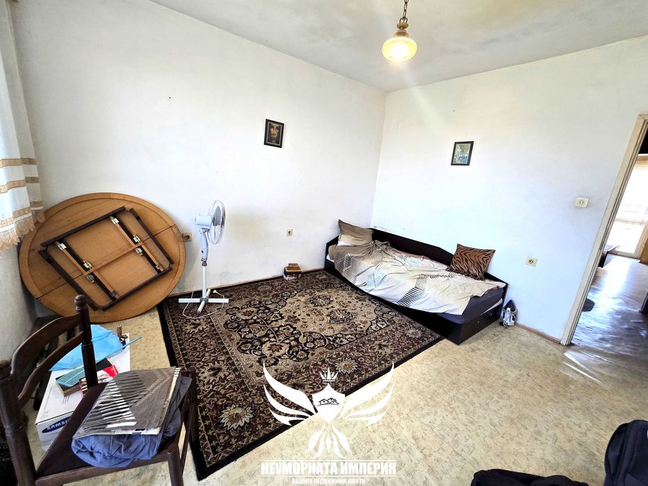 Продава се Тристаен апартамент в Асеновград - 90 кв.м за 1134 €/кв.м - Снимка #4