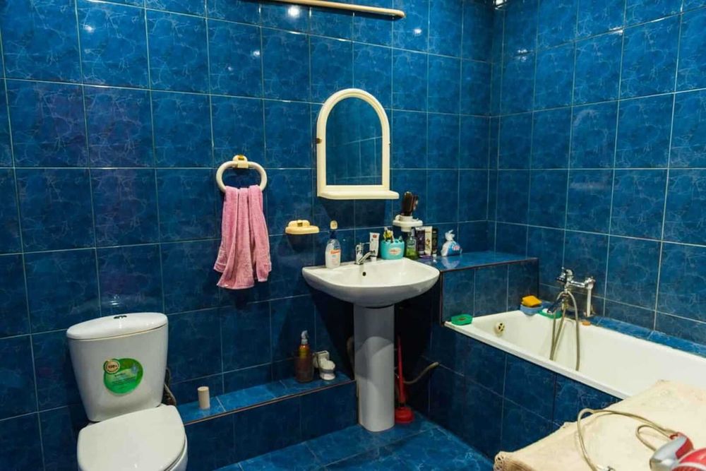 продам 2-х ком. квартиру в центре города