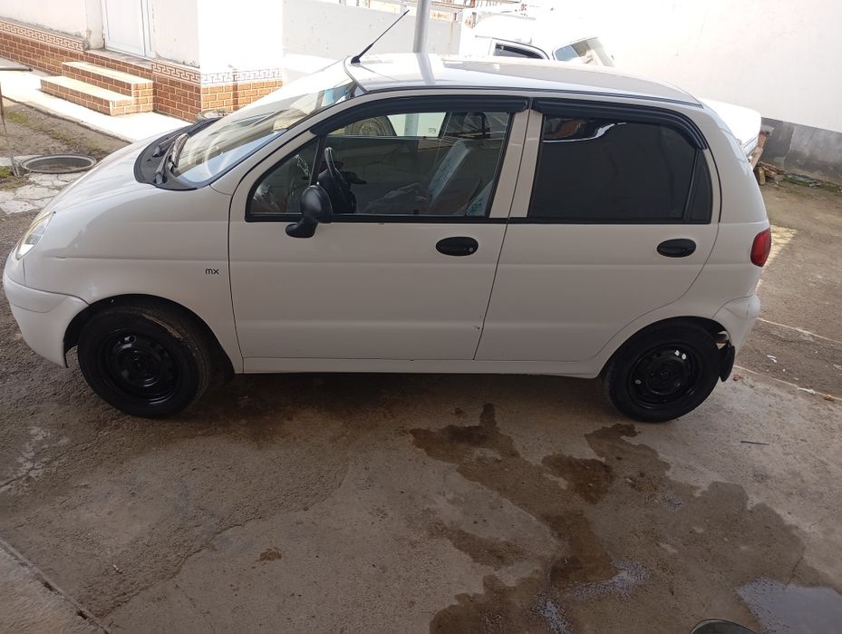 Matis sotiladi, 2002