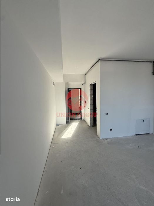 Garsoniera Spatioasa de Vanzare | Bloc Nou | Zona Gara