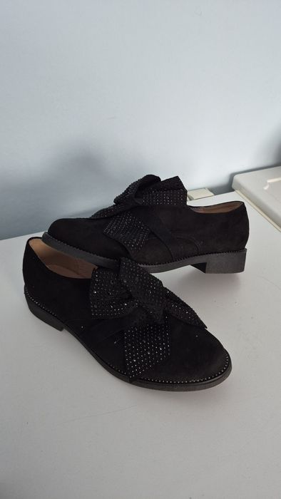 Дамски обувки номер 40