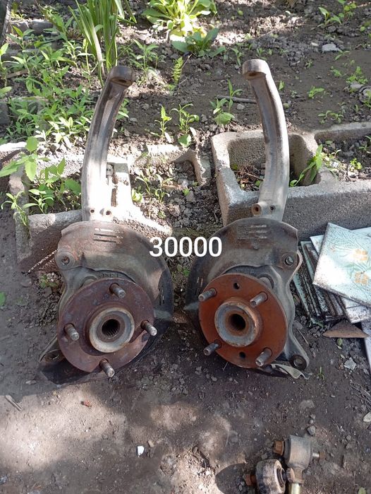 Продам на Митсубиси легнум