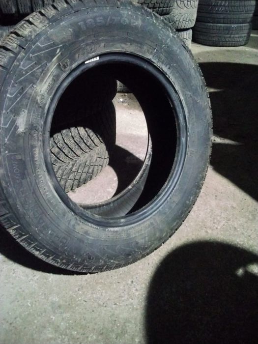 Продам зимние шины IKON 185/70 R14