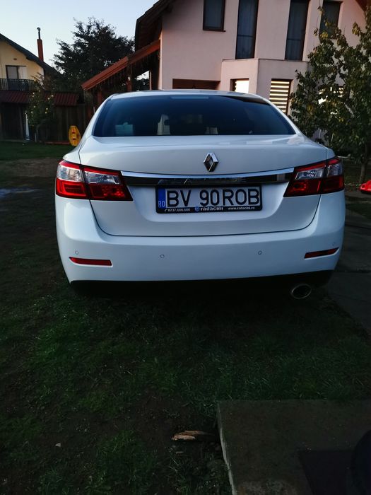 Renault Latitude