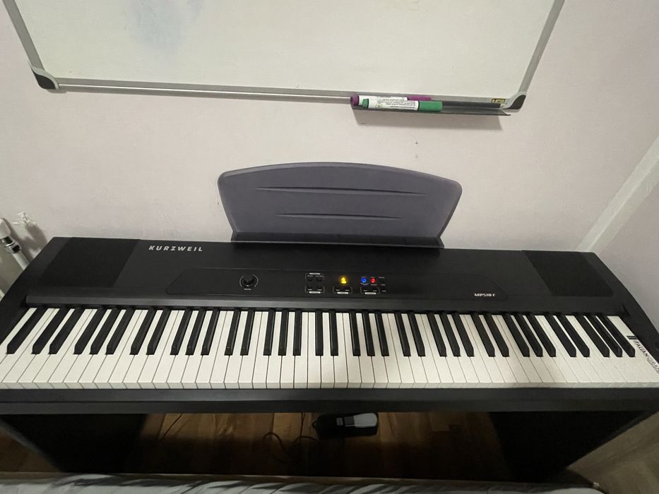 Дигитално пиано Kurzweil (88 клавиша)