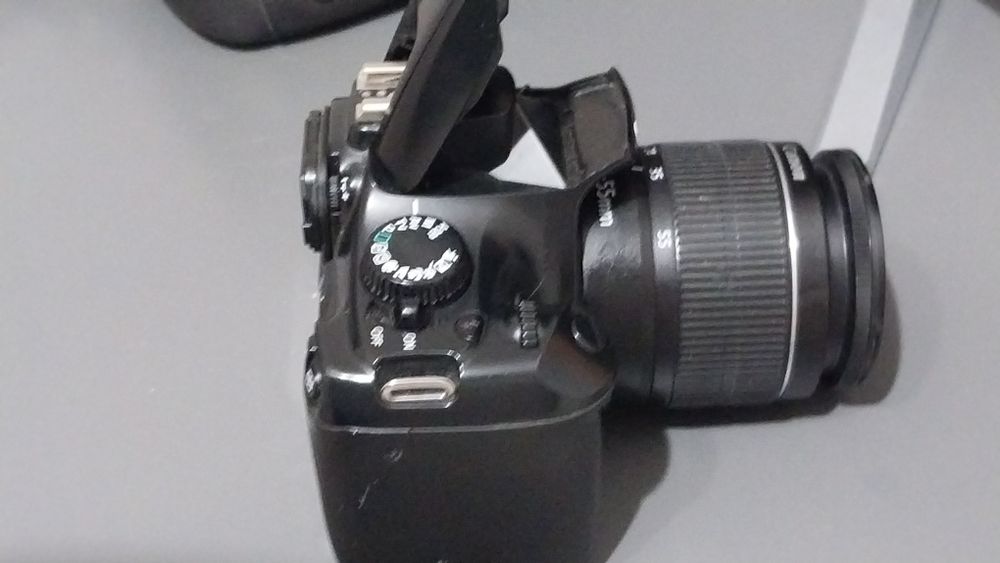 Фотоаппарат канон 1100д