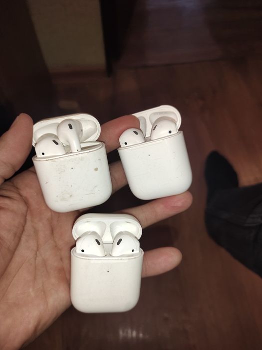 Продам наушники Airpods 2 версии