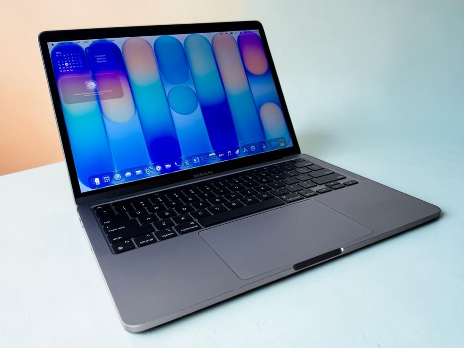 Apple MacBook Pro 13" M1 16RAM 1TB Touch Bar 92% Батерия! Гаранция!