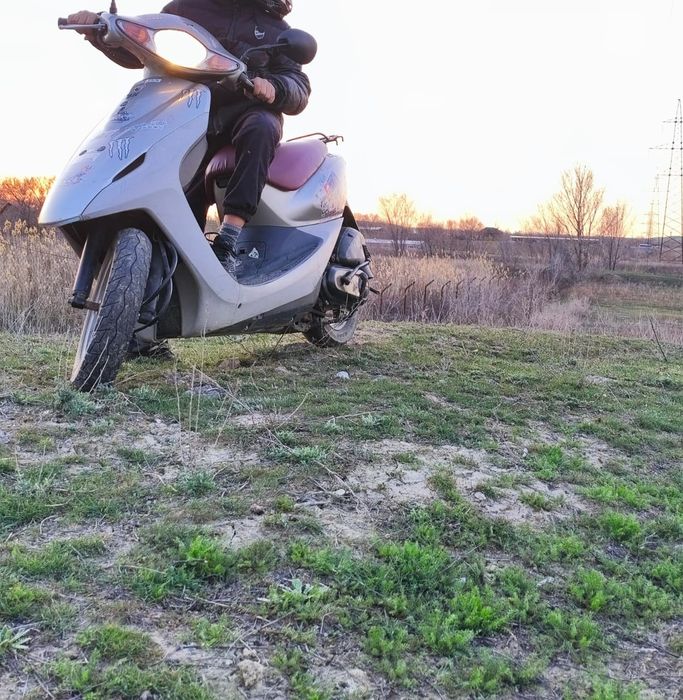 Продам мопед Хонда 50 куб