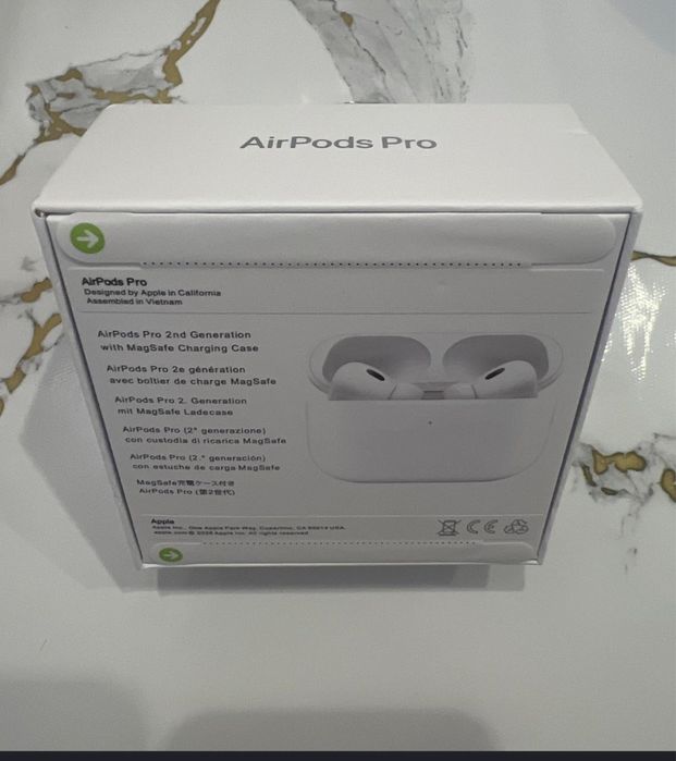 Наушники AirPods Pro