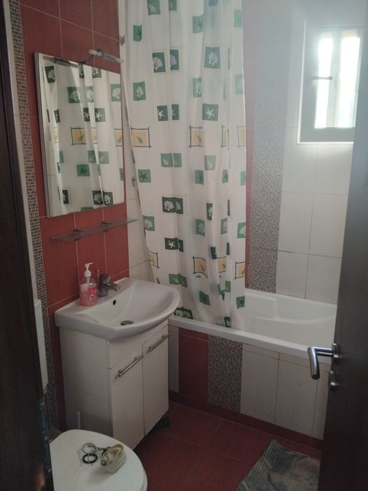 Închiriez apartament 2 camere