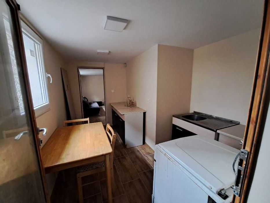 под наем 2-стаен в Сухата река