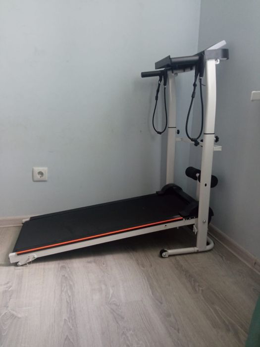 Продам беговую дорожку