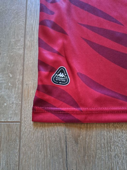 Tricou Kappa Rapid București 2025-2026 home kit
