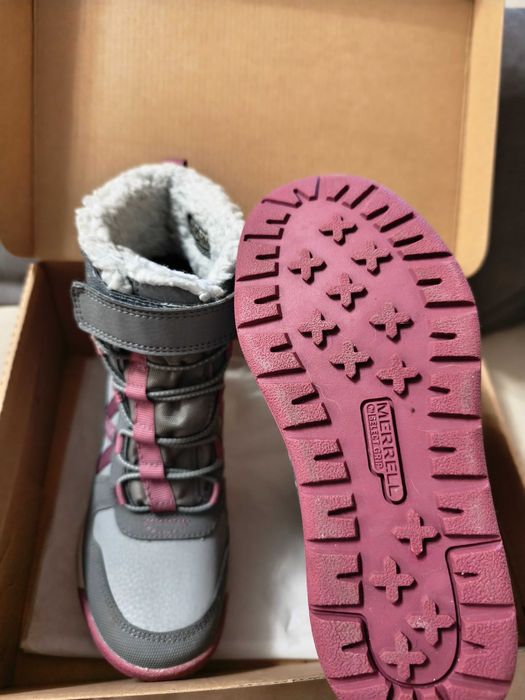 Детските водоустойчиви обувки Merrell Snow Crush 2.0