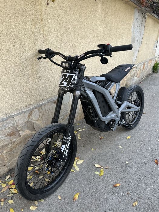 Surron light bee x 2024