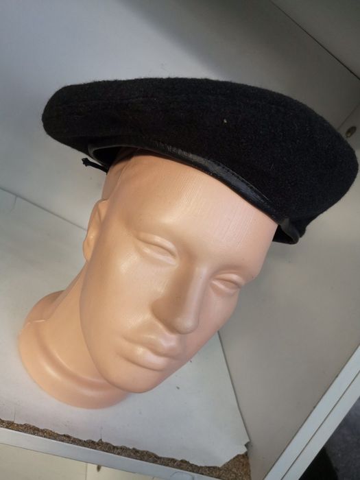 Баретка баретки зелени червени