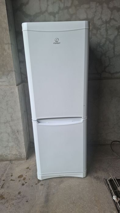 Indest sotiladi srochne