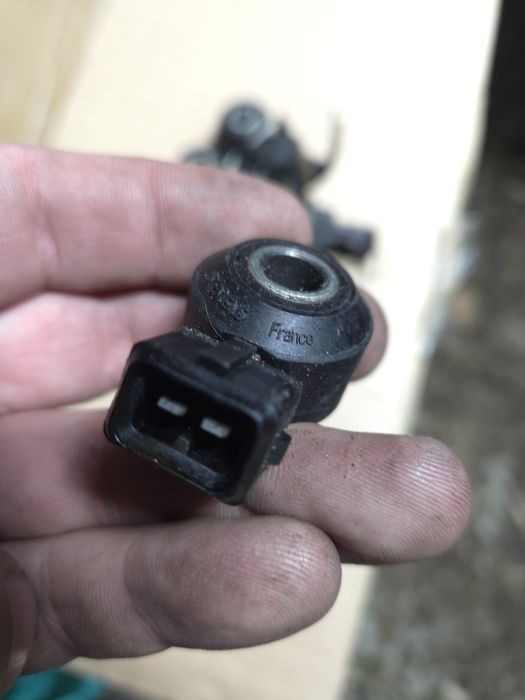 Датчик детонации на Ниссан, б.у оригинал