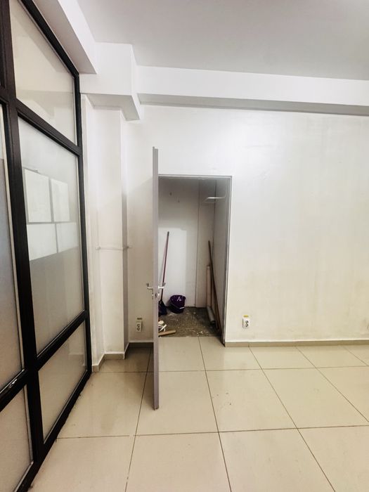 PERSOANA FIZICA Spatiu central iasi  ,cabinet medical,it,langa elitys