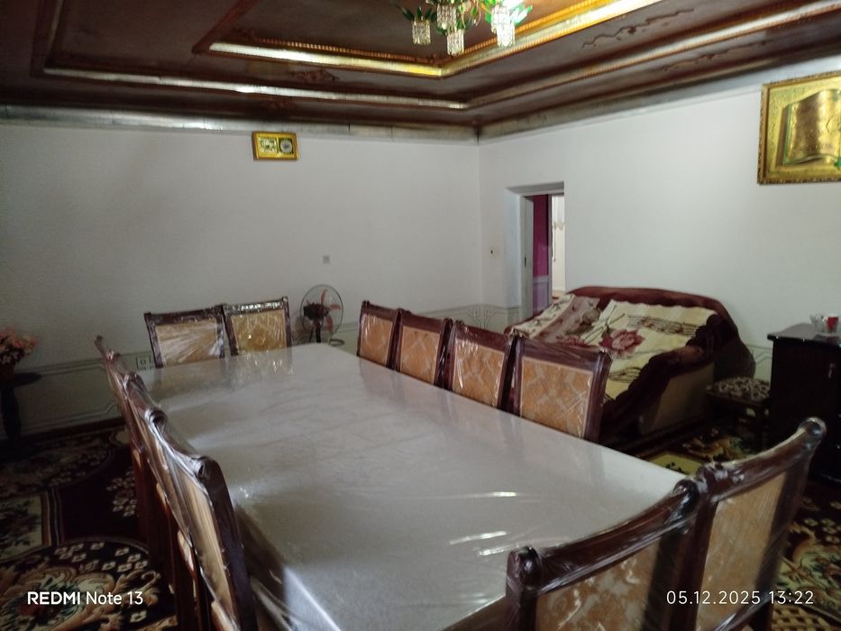 Киброй город 7.4 сотох $ 12000