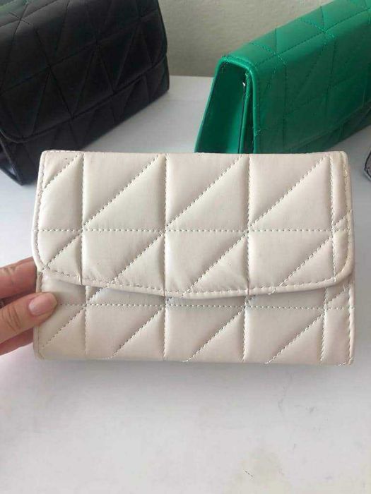 Нови Дамски чанти първо качество