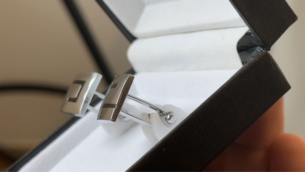 Butoni camasa argintii din inox