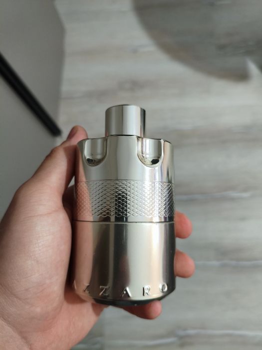 Parfum Azzaro Wanted Folosit