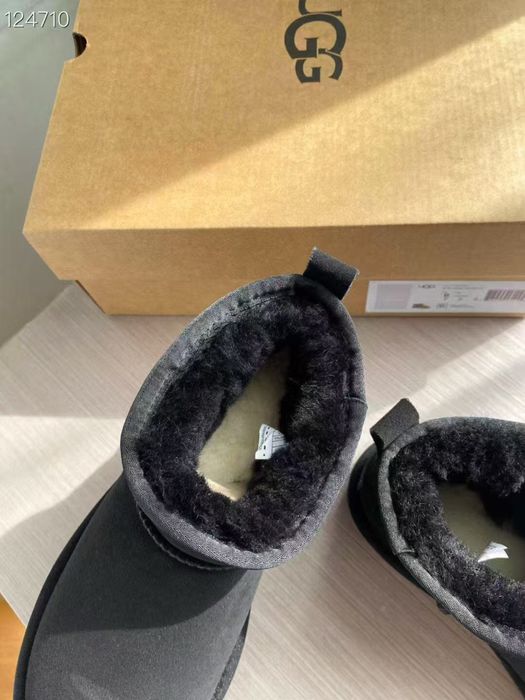 Cizme / Ghete UGG Mini / Premium 2025