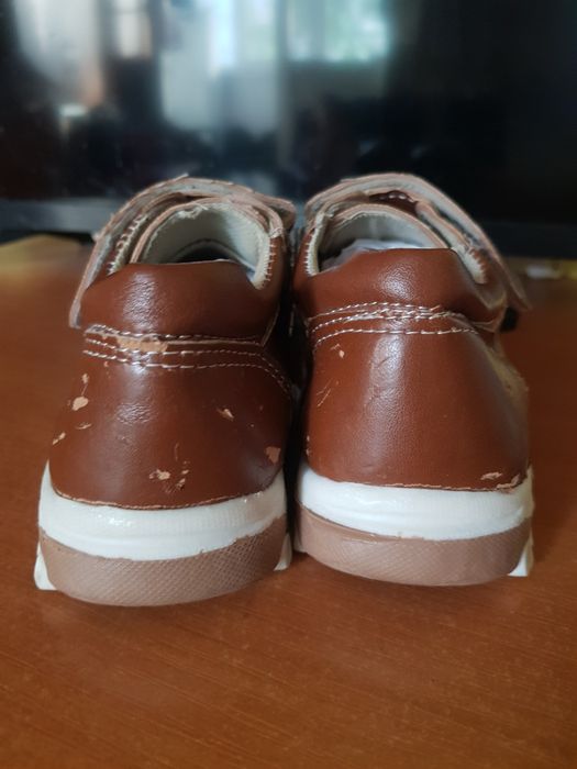 Pantofi pentru băieți
