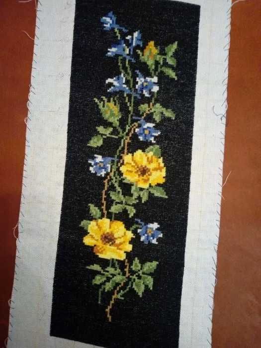 Бродирани Макове, Японска роза, Лалета, Розови макове