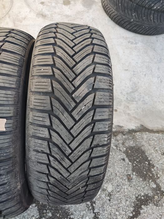 205/55/16 Michelin Alpine