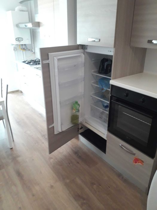 P. F. inchiriez apartament o camera in Magnolia cu loc de parcare