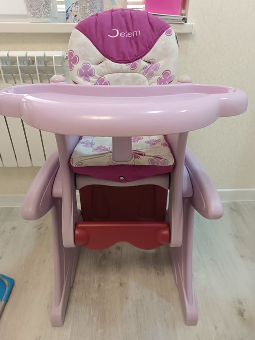 Стул для кормления