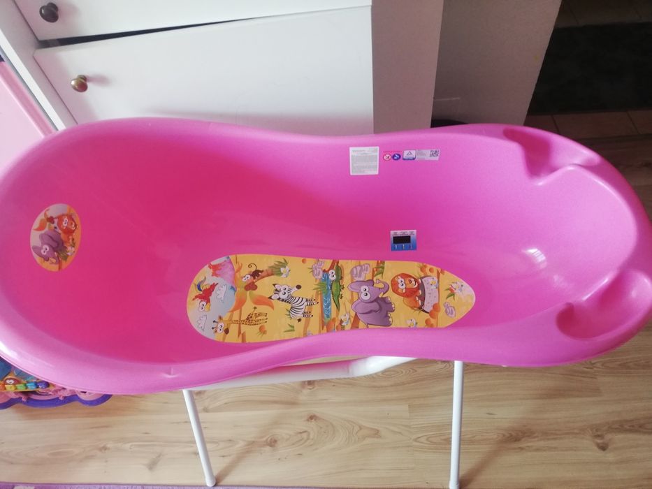 Cada pentru bebeluși