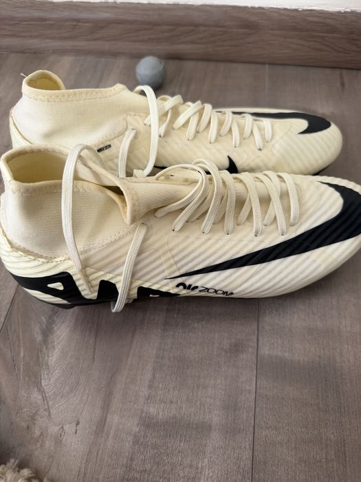 Бутонки Nike Zoom