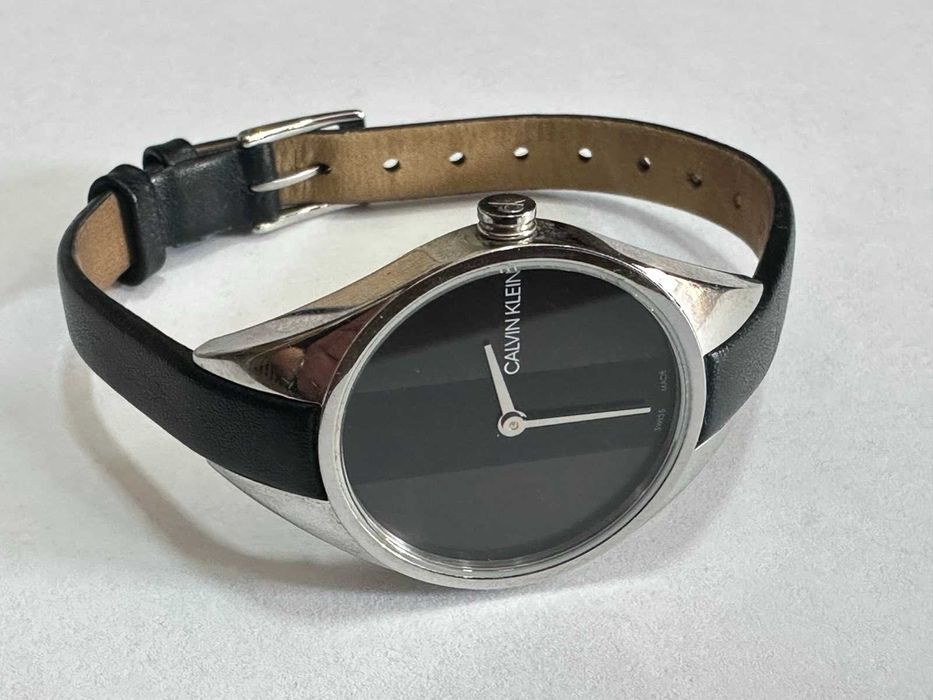 Часовник Calvin Klein K8P231V6