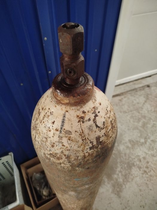 Продам ацетиленовый балон