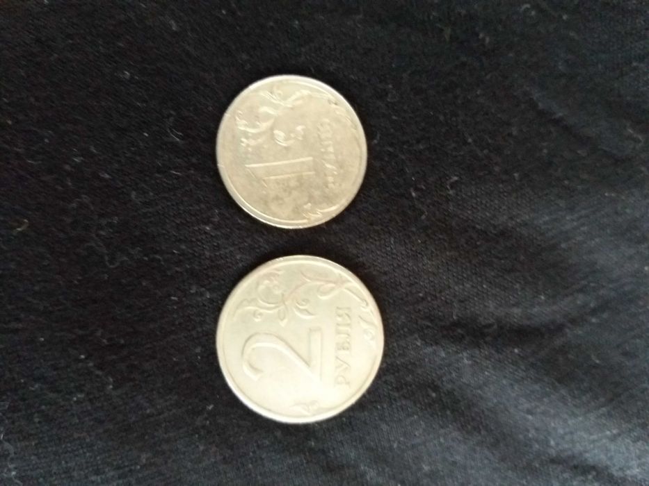продаются монеты