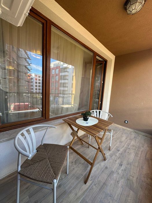 Продава се Тристаен апартамент в София, Малинова долина - 85 кв.м за 1968 €/кв.м - Снимка #4