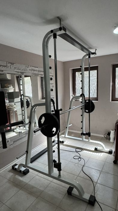 Фитнес уред/Smit machine